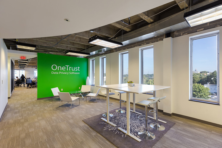 Hollandsworth Construction › Case Studies: Office